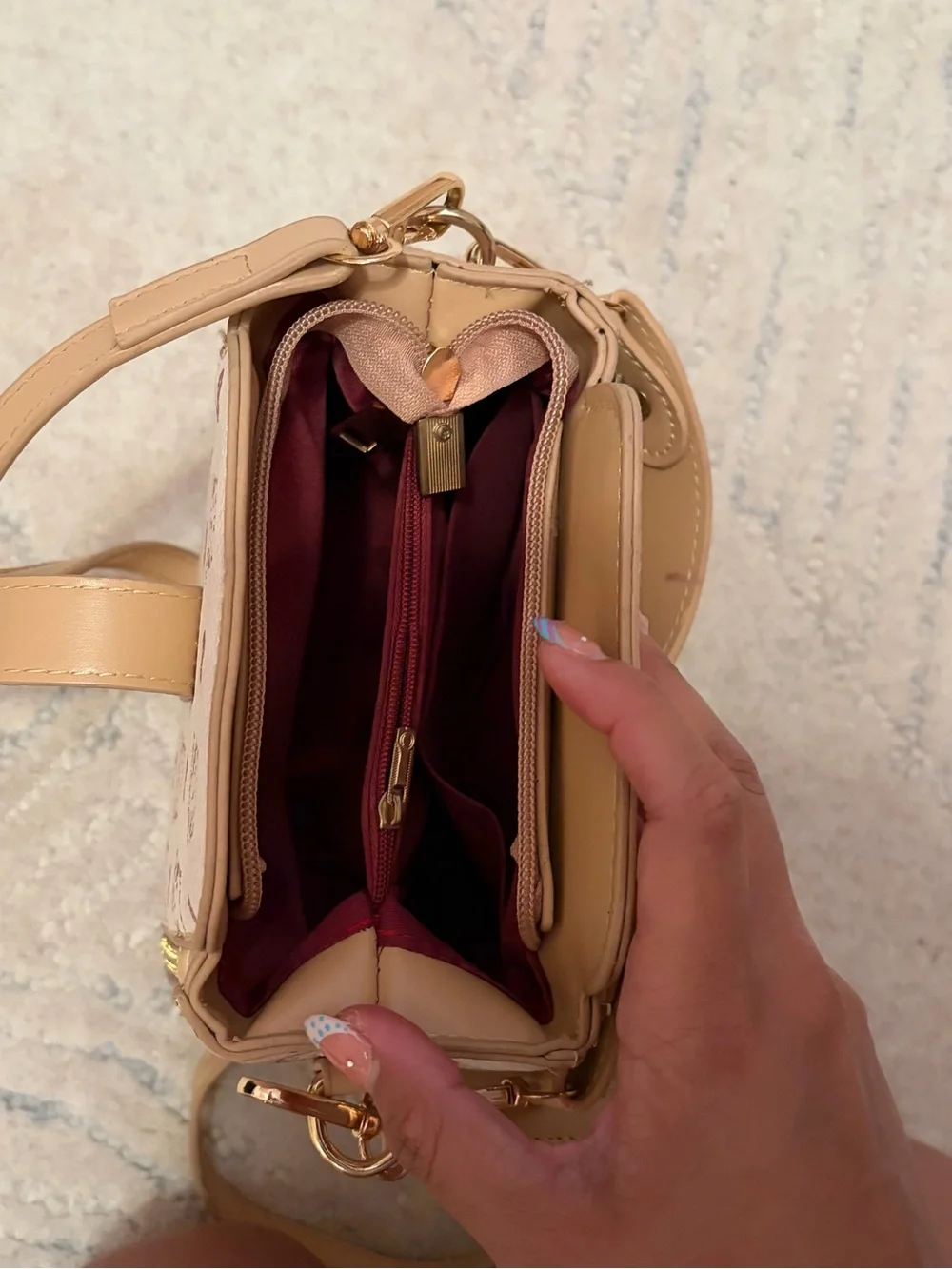 Hello Kitty Beige Crossbody Bag with Tan Trim
